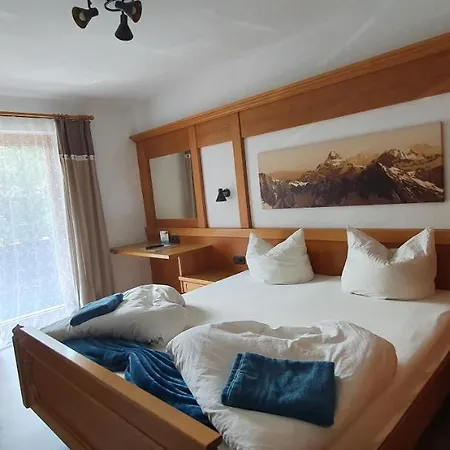 Alpenlandhaus 게스트하우스