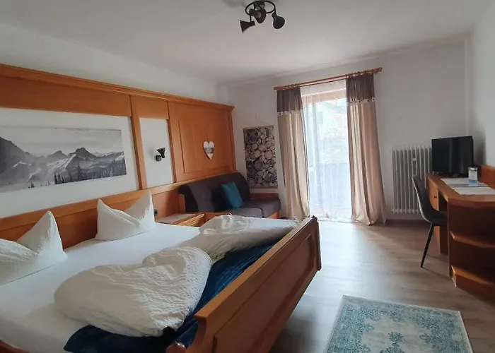 Penzion Alpenlandhaus 3*