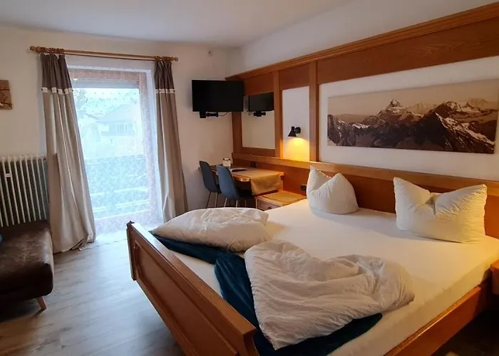 بيت ضيافة Alpenlandhaus
